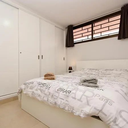 Los Cristianos 7 One Bed לוס כריסטיאנוס